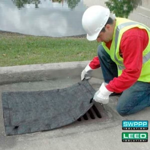 UltraTech Ultra-Inlet GuardÂ, Curb-Style, Oil & Sediment, 24' x 36